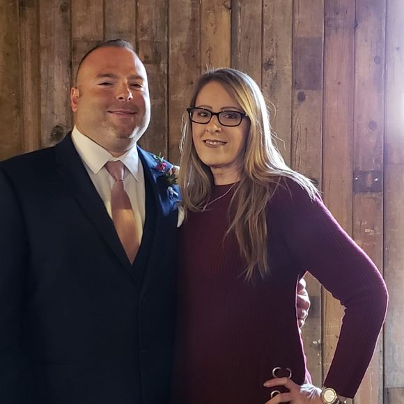 Meet your Posher, Beth - Picture 1 of 1